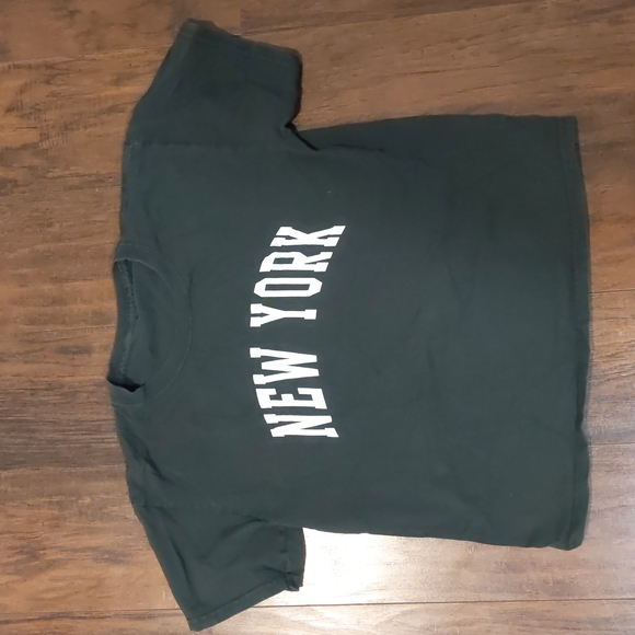 Brandy Melville Tops - Brandy Melville New York tee